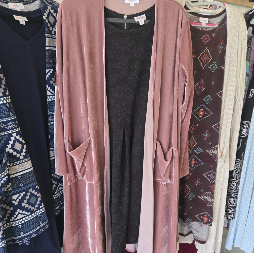 Lularoe ELEGANT outfit